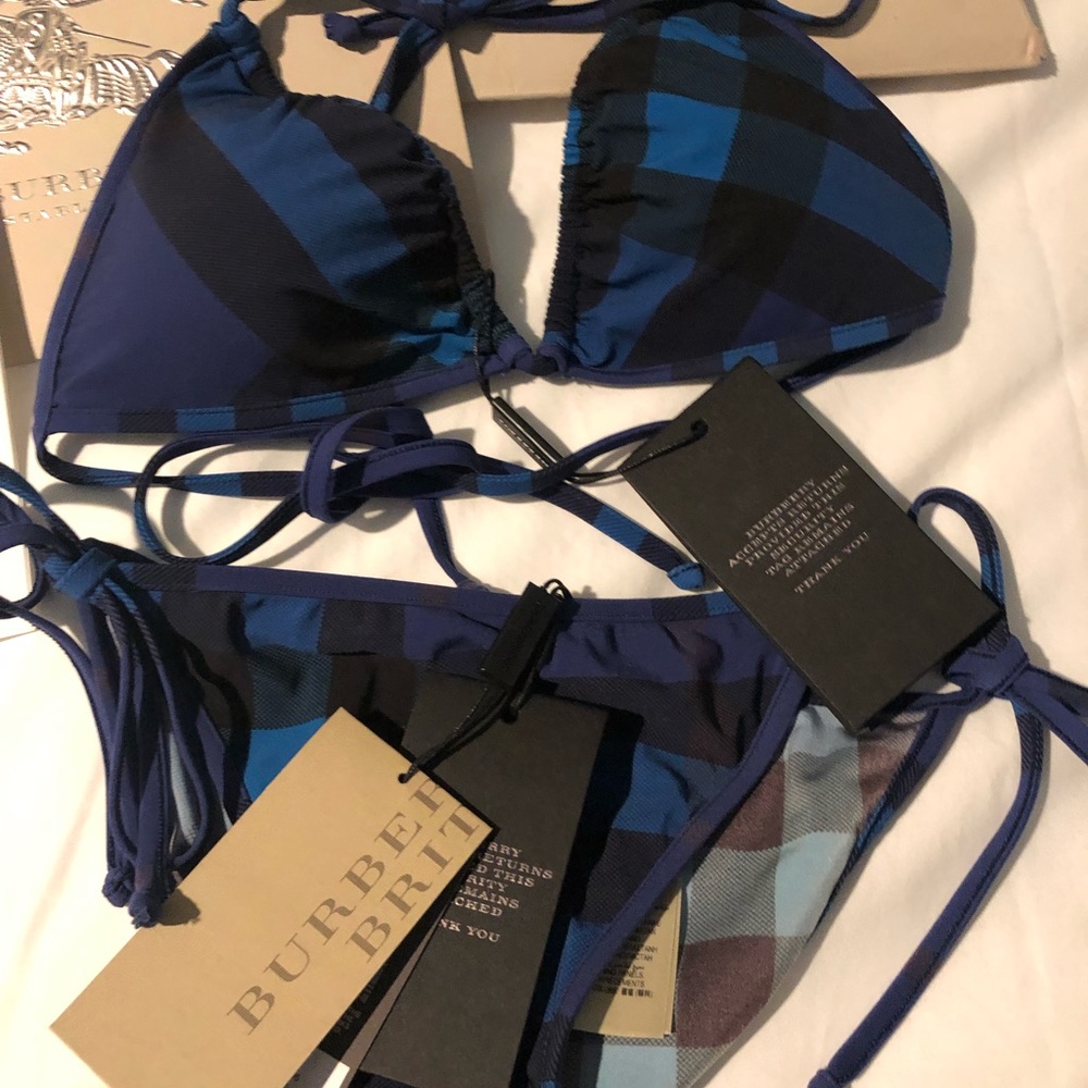 Burberry bikini